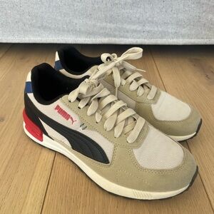 Puma Kid’s PUMA R78 Sneakers, Size 4